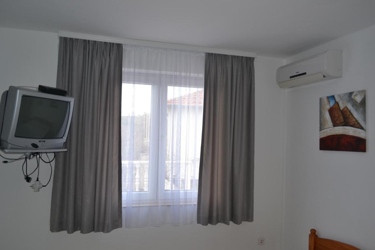 Apartments Adria Orebić Kültér fotó