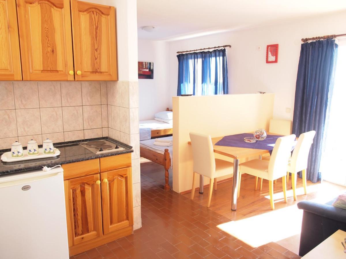 Apartments Adria Orebić Kültér fotó