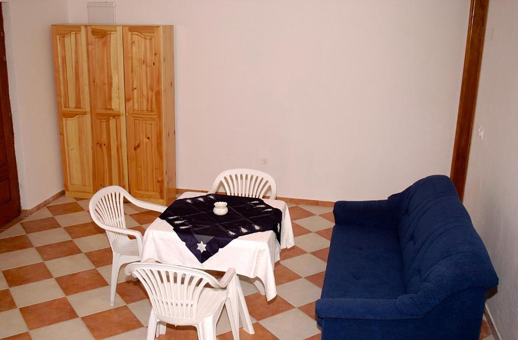 Apartments Adria Orebić Szoba fotó